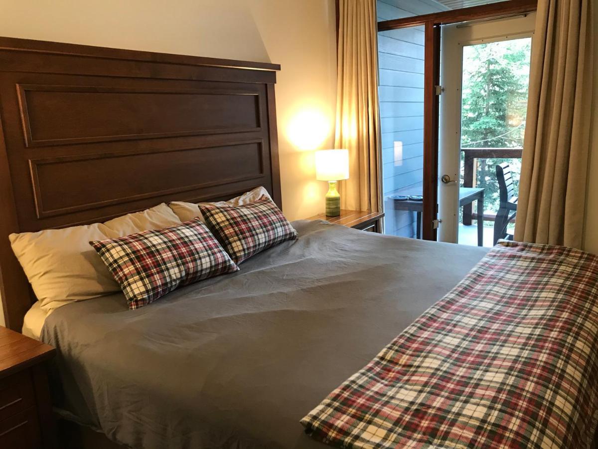 Luxurious & Spacious Mountain Retreat Канмор Екстериор снимка